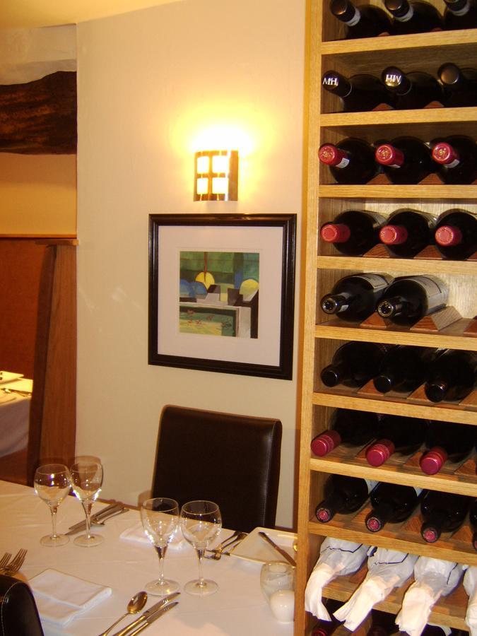 Castle Cottage Restaurant With Rooms Гарлек Екстер'єр фото